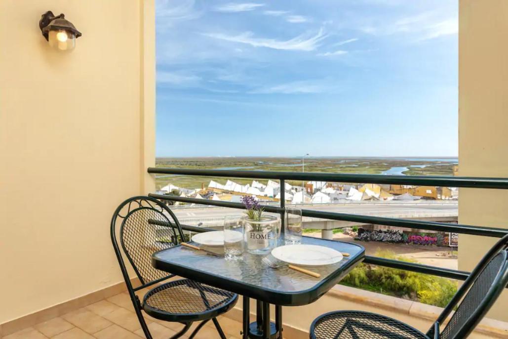 Blife Vitorya Private Rooms Faro Exterior photo
